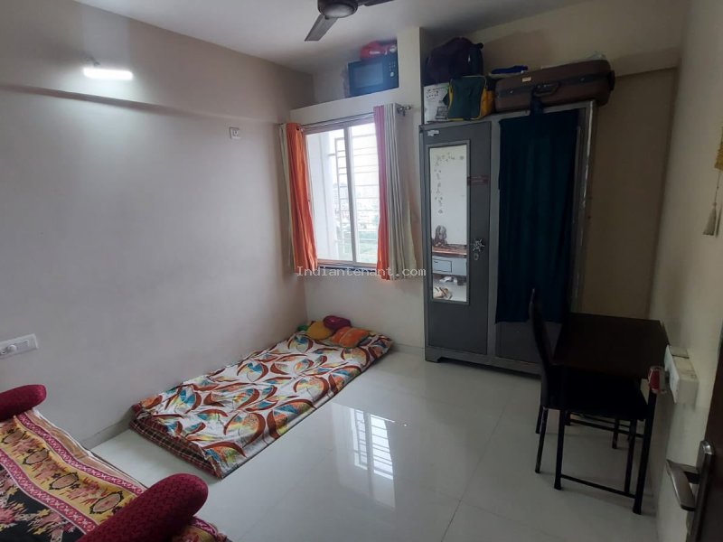 2 BHK Apartment in Prestige Gold, Keshav Nagar, Mundhwa for Sale