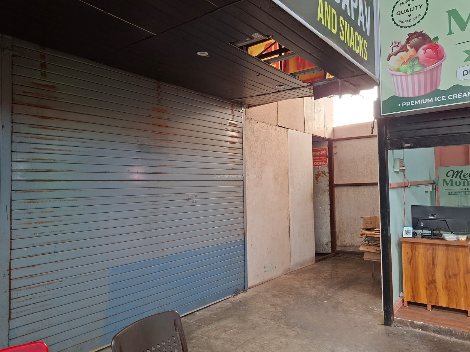 Suitable for Resturant or Cafe, Ground floor,near Kumar Picasso society Shop for Rent in Hadapsar, Pune | Indiantenant