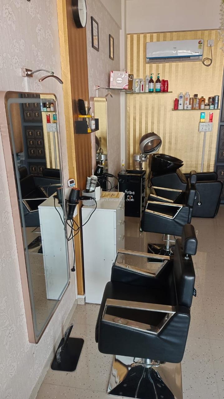 Shop for Rent behind Amanora Mall, Hadapsar, Pune | Indiantenant