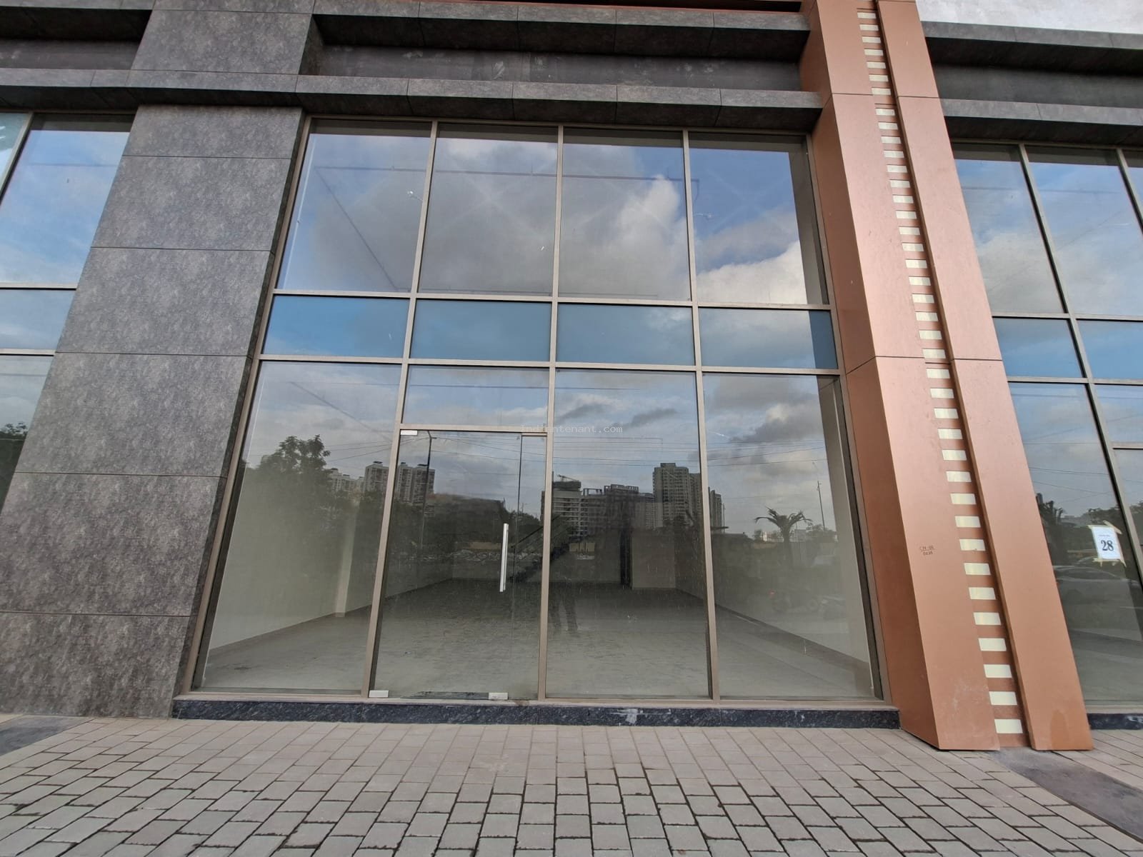 Shop for Rent Riverdale Avenue in Kharadi, Pune